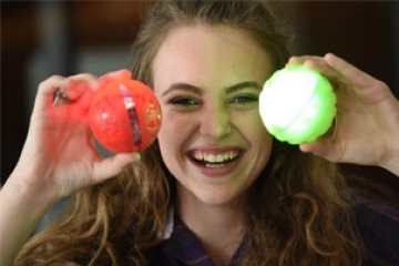 girl_lights